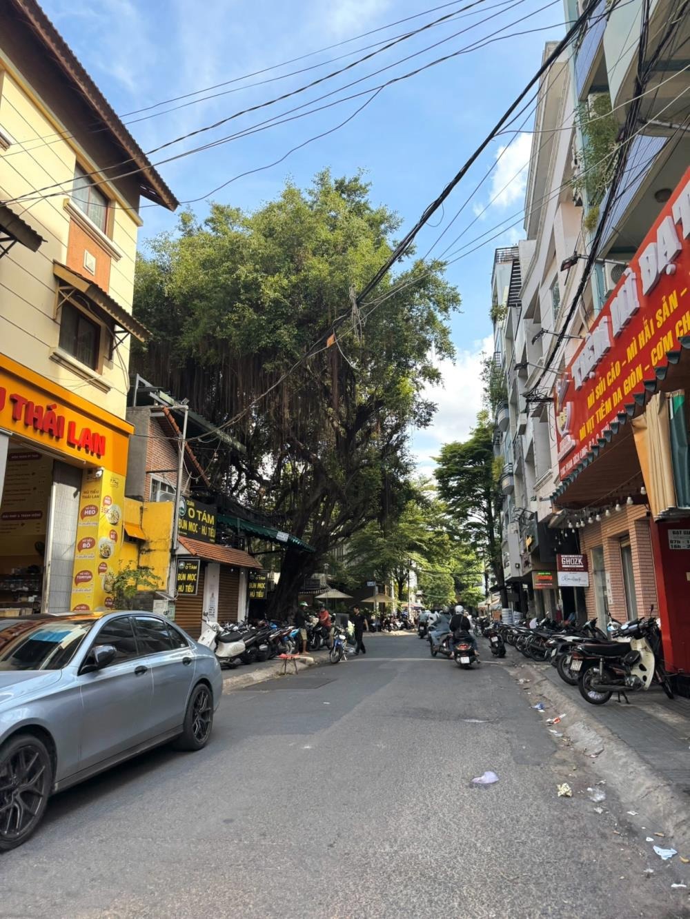 Nhà phố 4 tầng, 5 phòng ngủ, hẻm xe hơi tại Phú Nhuận - Giá 7 tỷ+