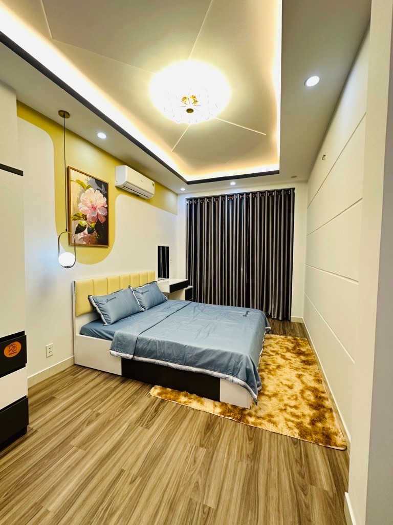 Nhà phố 4 tầng, 5 phòng ngủ, hẻm xe hơi tại Phú Nhuận - Giá 7 tỷ+