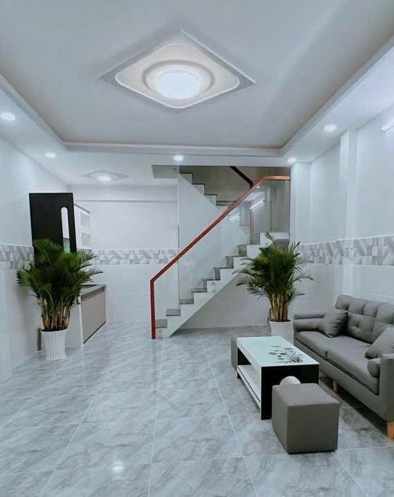 Nhà đẹp Bình Chánh, SHR - 32m2, 1 trệt 1 lầu, giá 500tr