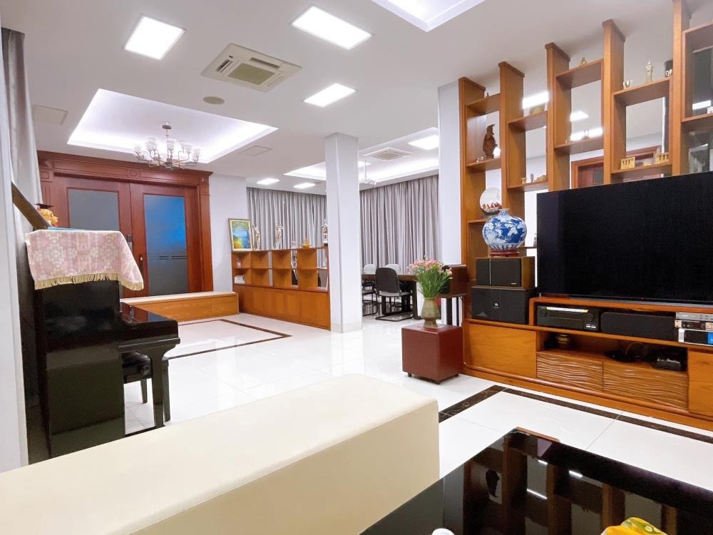 Bán Biệt Thự KĐT Bắc Linh Đàm: 230m2, 5 Tầng, Lô Góc, 72 Tỷ