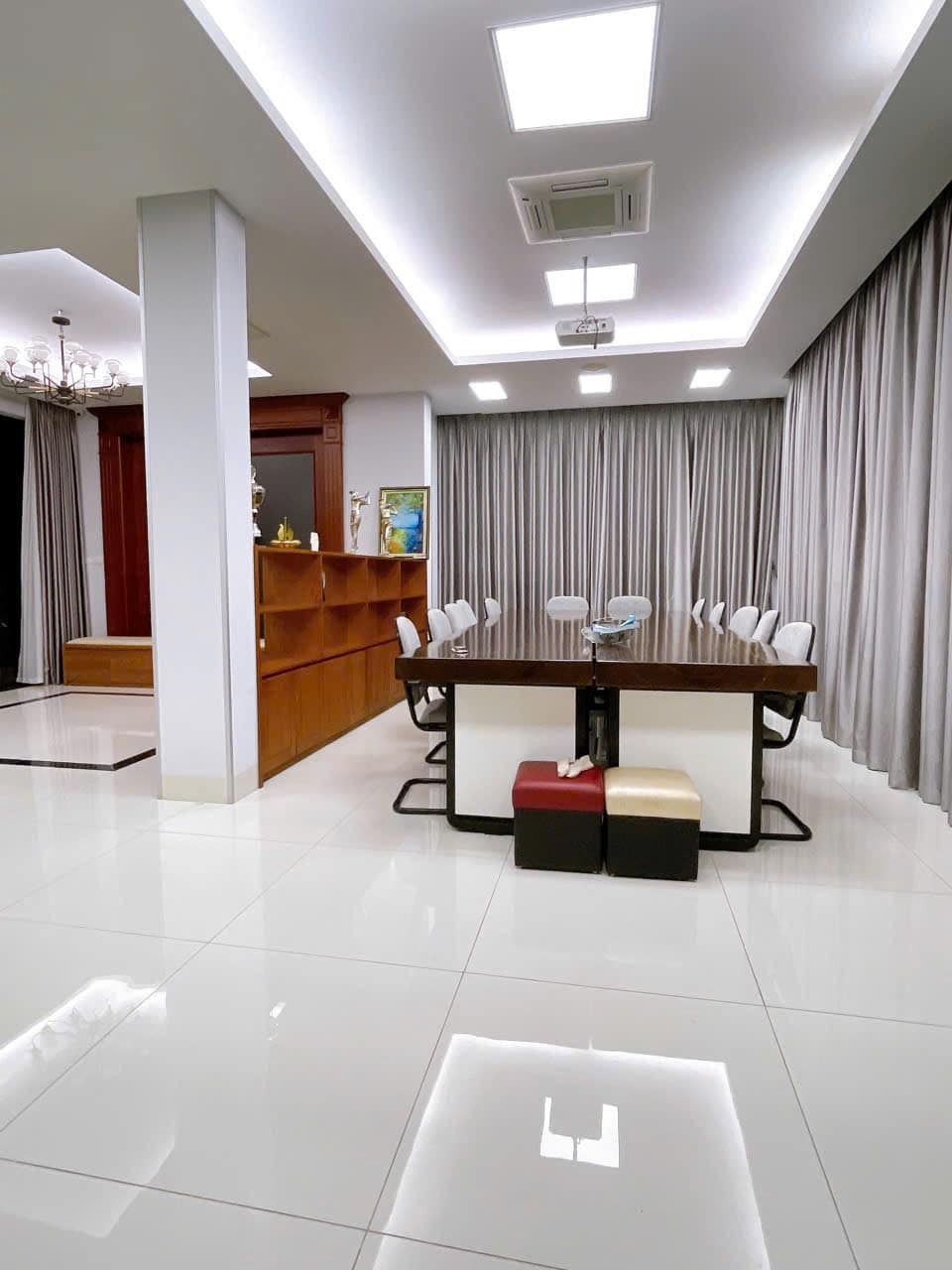 Bán Biệt Thự KĐT Bắc Linh Đàm: 230m2, 5 Tầng, Lô Góc, 72 Tỷ