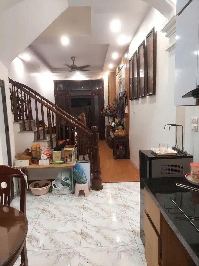 Bán nhà riêng Giáp Nhị, Hoàng Mai - 47m², 5 tầng, Ngõ rộng, Gần phố