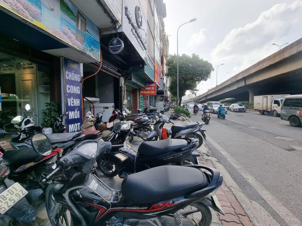 Bán nhà mặt phố Nguyễn Xiển, Thanh Xuân - 65m2, 8 tầng, 26.2 tỷ