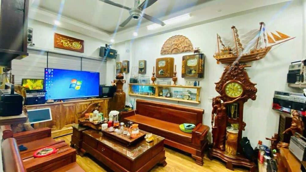 Bán nhà Đống Đa - 18.5 tỷ - Oto vào nhà, Kinh doanh đắc lợi