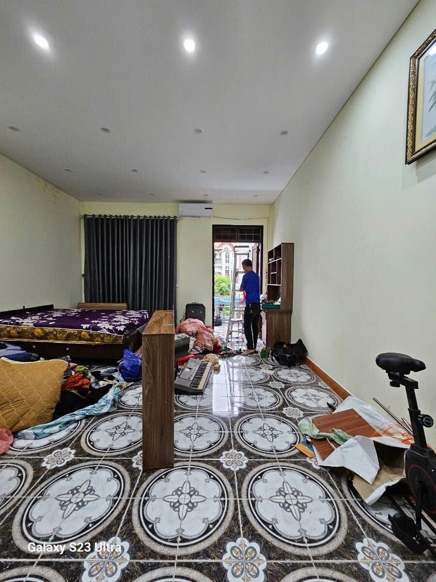 Mặt Ngõ Kinh Doanh Đống Đa - 60m2, Mặt Tiền 5m - Phân Lô - Ô Tô Trong Nhà