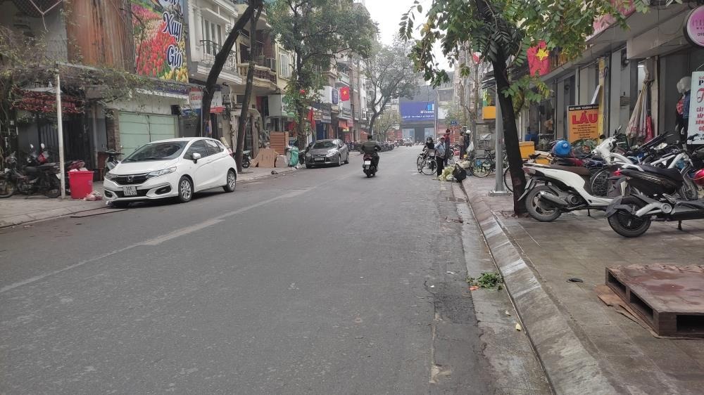 Bán Đất Mặt Đường Đặng Trần Côn 465m2 - Ngõ Chùa Bộc, Đống Đa - 200 Tỷ