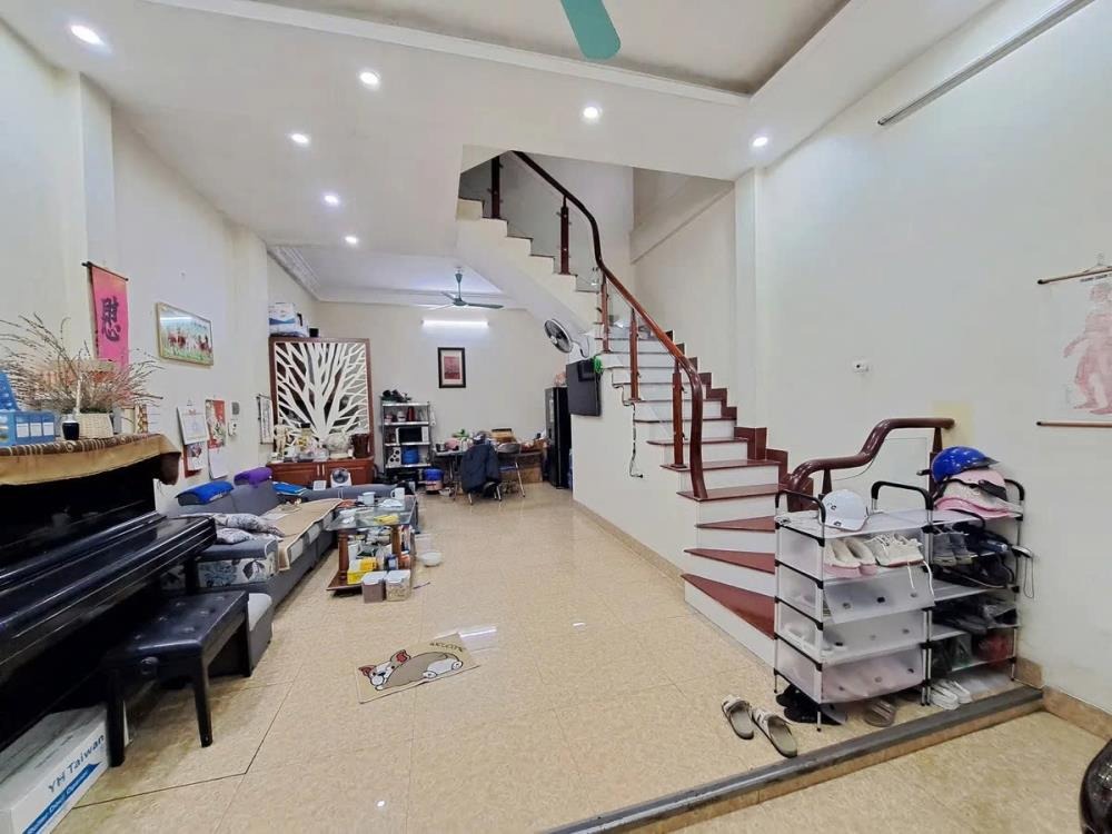Nhà đẹp 45m², MT 4.8m, Vũ Tông Phan, Thanh Xuân - Giá 9 tỷ
