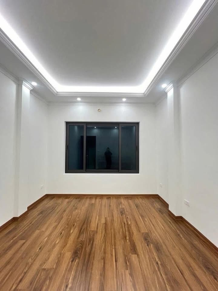 Phân Lô Phan Văn Trường - Cầu Giấy: 38m², 6 Tầng, Kinh Doanh Sầm Uất