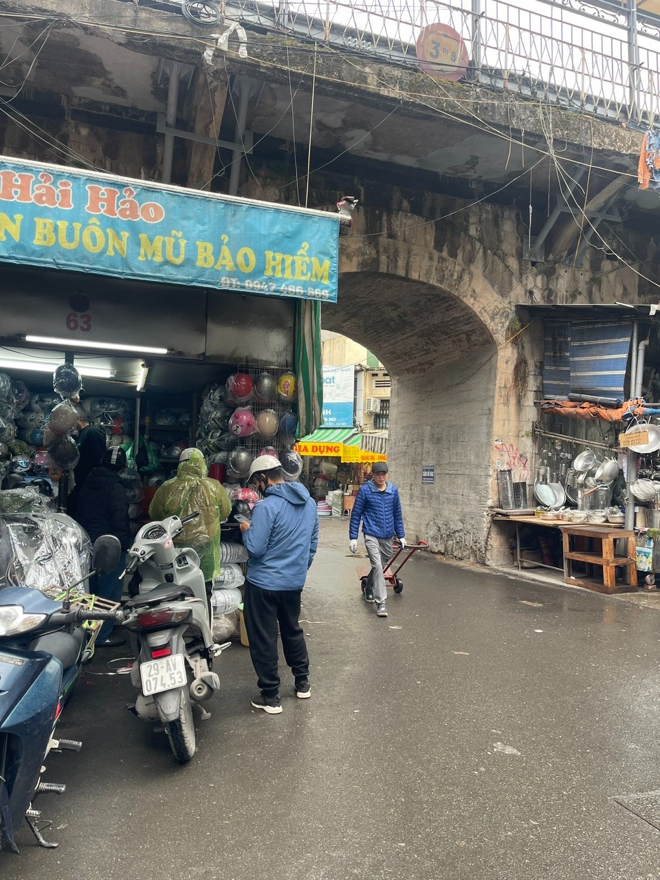 Chính Chủ Bán Nhà 115m² Nguyễn Thiệp, Hoàn Kiếm - Vị Trí Đắc Địa, Tiềm Năng Sinh Lợi