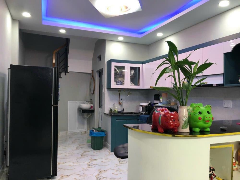 Bán nhà 4 tầng cực đẹp, 35m2, 5.5 tỷ, Phan Xích Long, Phú Nhuận