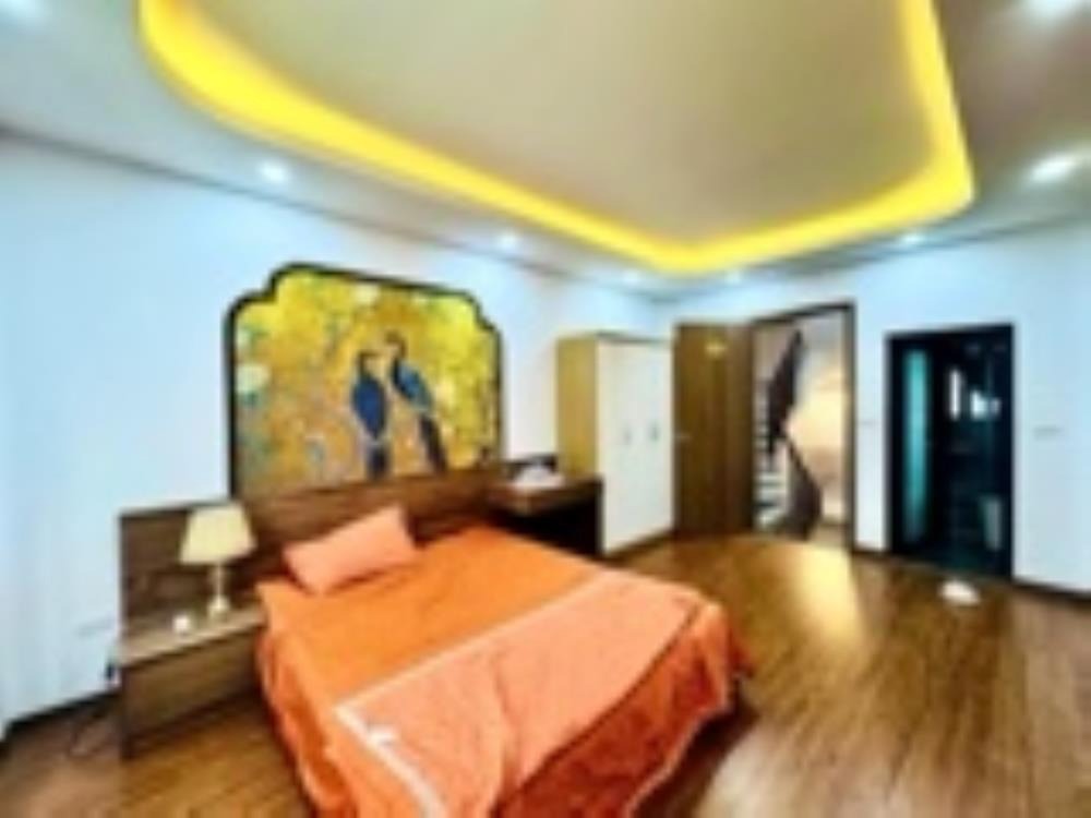 Bán Nhà Phố Dương Văn Bé, 33m2, Ngõ Nông, Giá 7.95 Tỷ