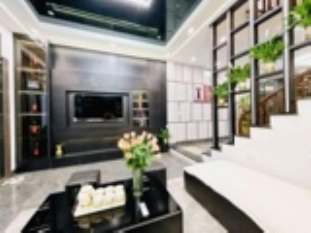 Bán nhà phố Đại La, Hai Bà Trưng - 54m2, Full Nội Thất, Sát Mặt Phố