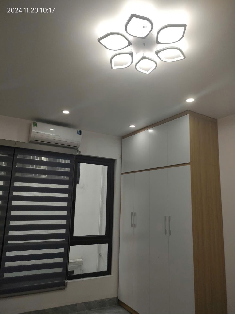 Bán Gấp Chung Cư Mini Triều Khúc 113m² - Dòng Tiền 260TR/Tháng