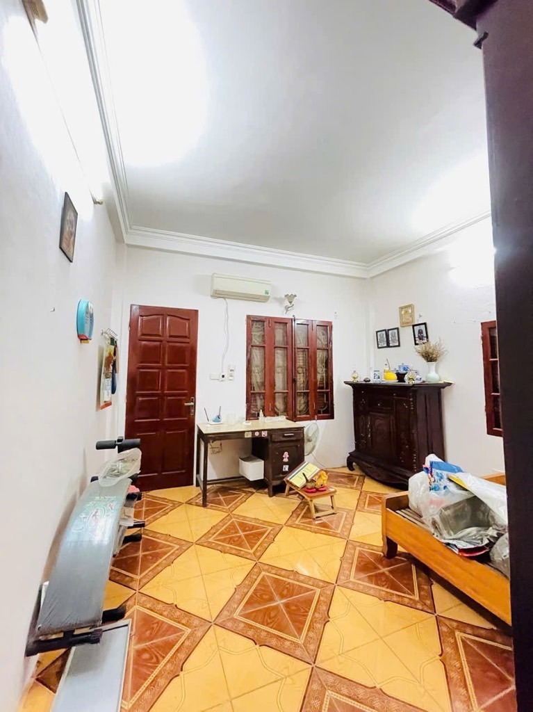 Nhà phố Chính Kinh - Thanh Xuân: 60m² - 4 Tầng - 8.5 Tỷ - Vị Trí Đắc Địa