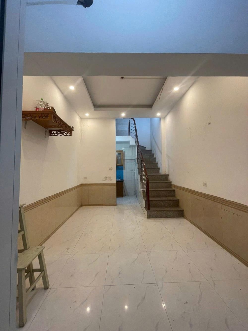 Bán nhà Khương Đình giá 4.2 tỷ - 3 Tầng, Gần Ô Tô