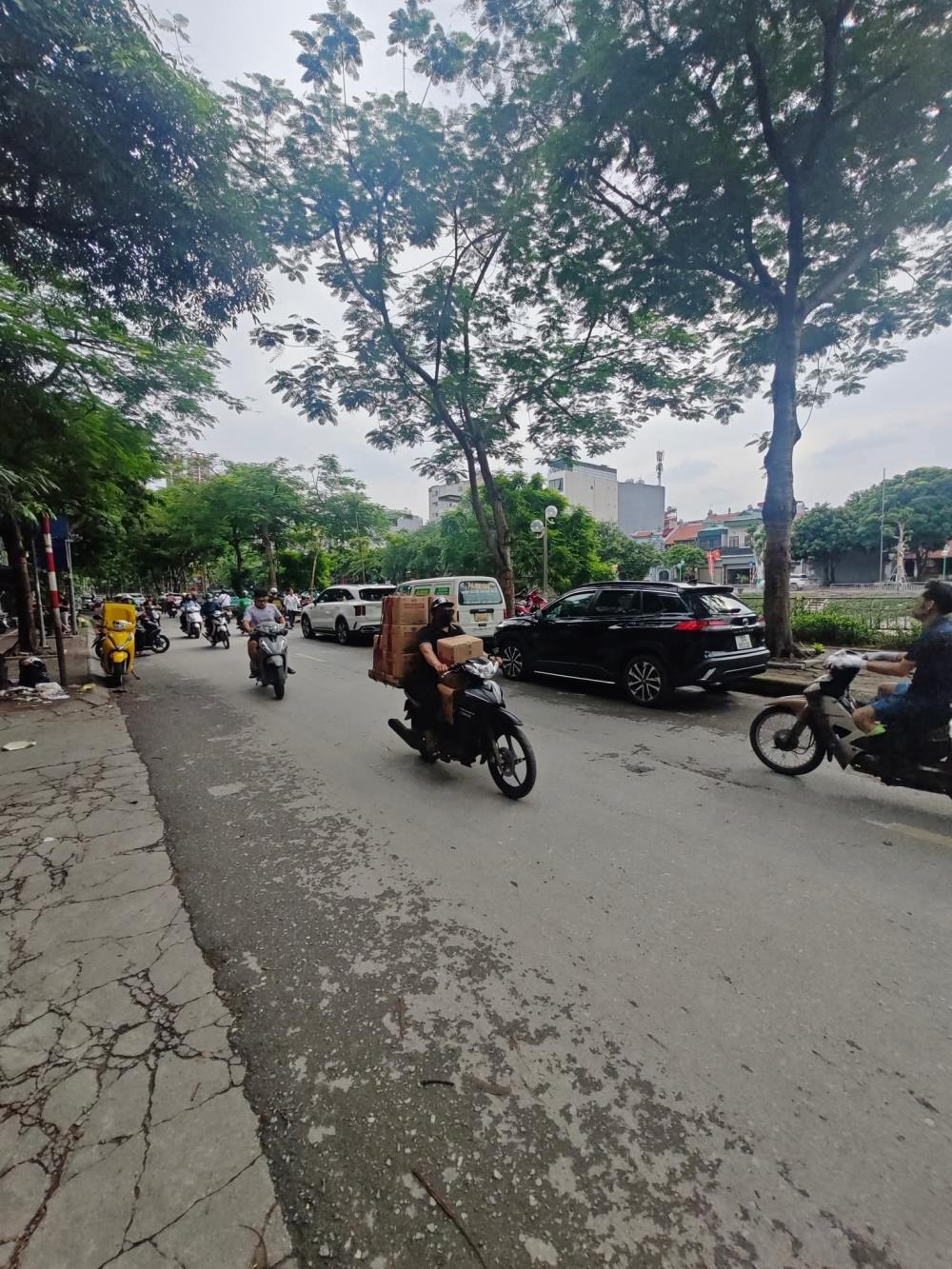 Mặt Phố Vũ Tông Phan, Thanh Xuân - 9 Tầng, Kinh Doanh Sầm Uất