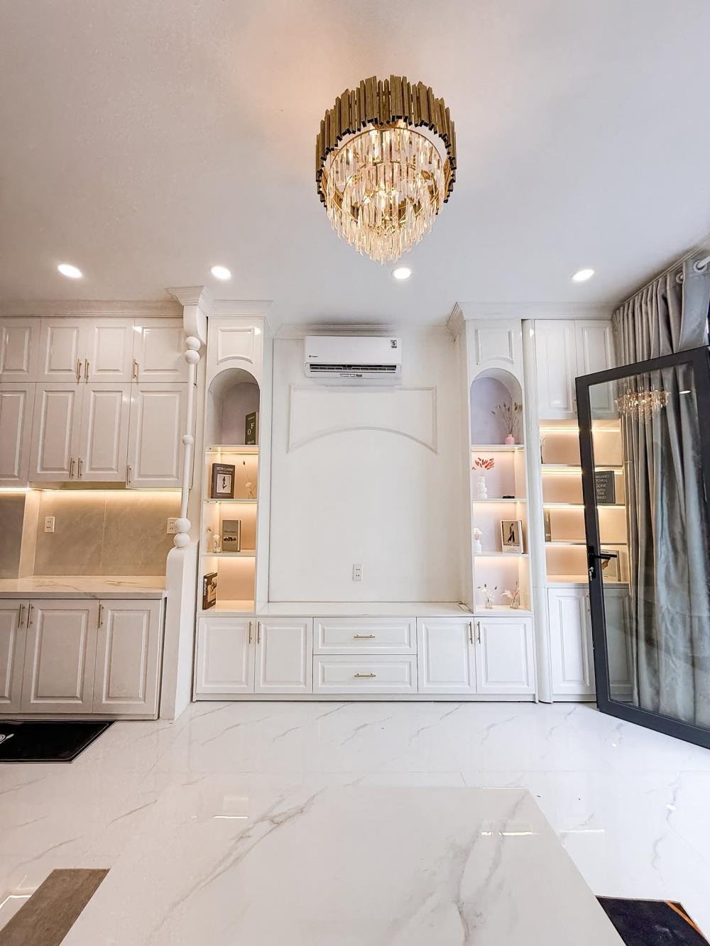 Nhà đẹp Vũ Tùng 52m² Full Nội Thất - 3PN 4WC - Giá Tốt