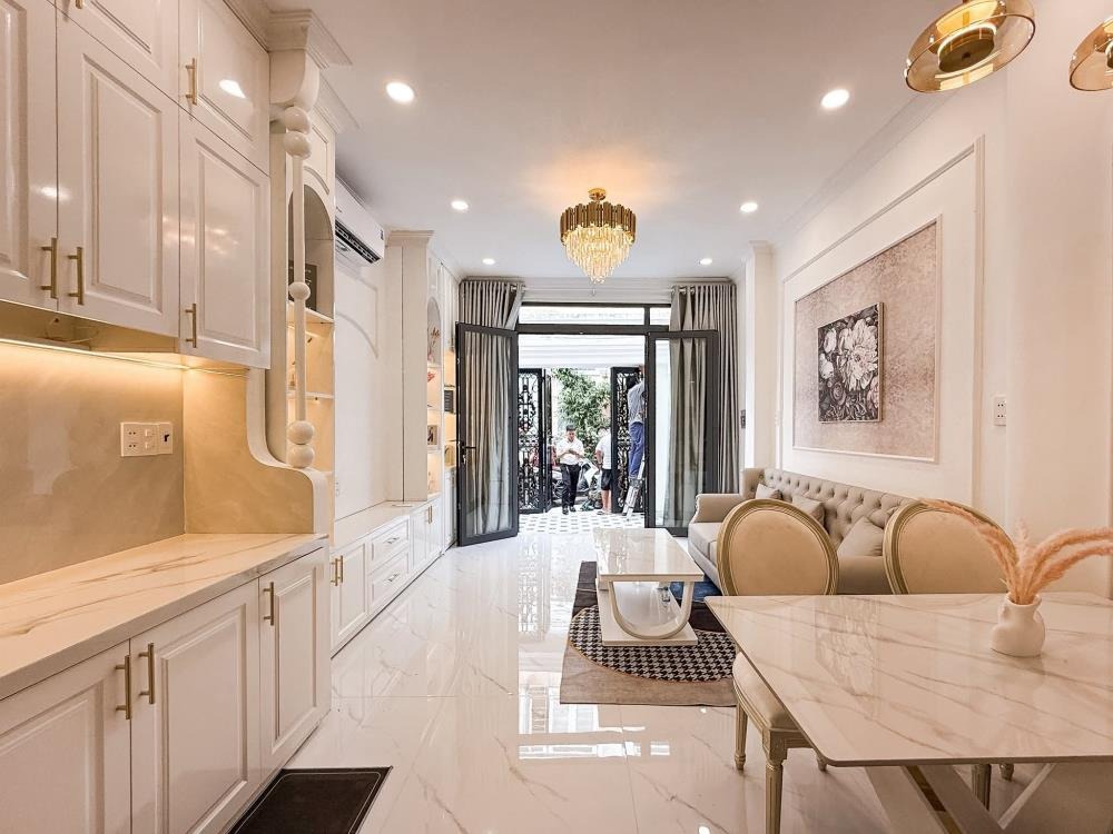 Nhà đẹp Vũ Tùng 52m² Full Nội Thất - 3PN 4WC - Giá Tốt