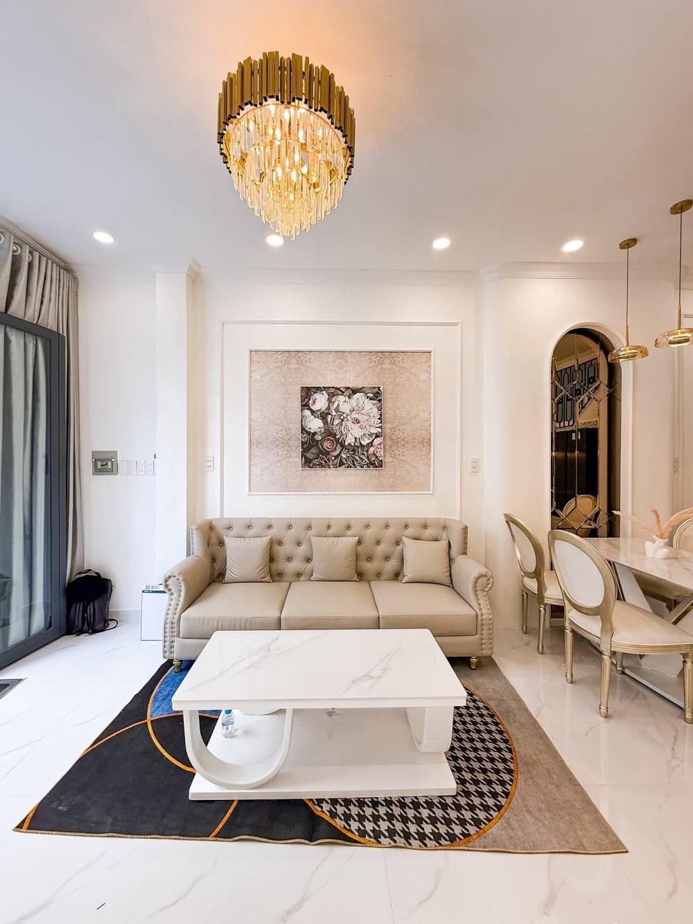 Nhà đẹp Vũ Tùng 52m² Full Nội Thất - 3PN 4WC - Giá Tốt