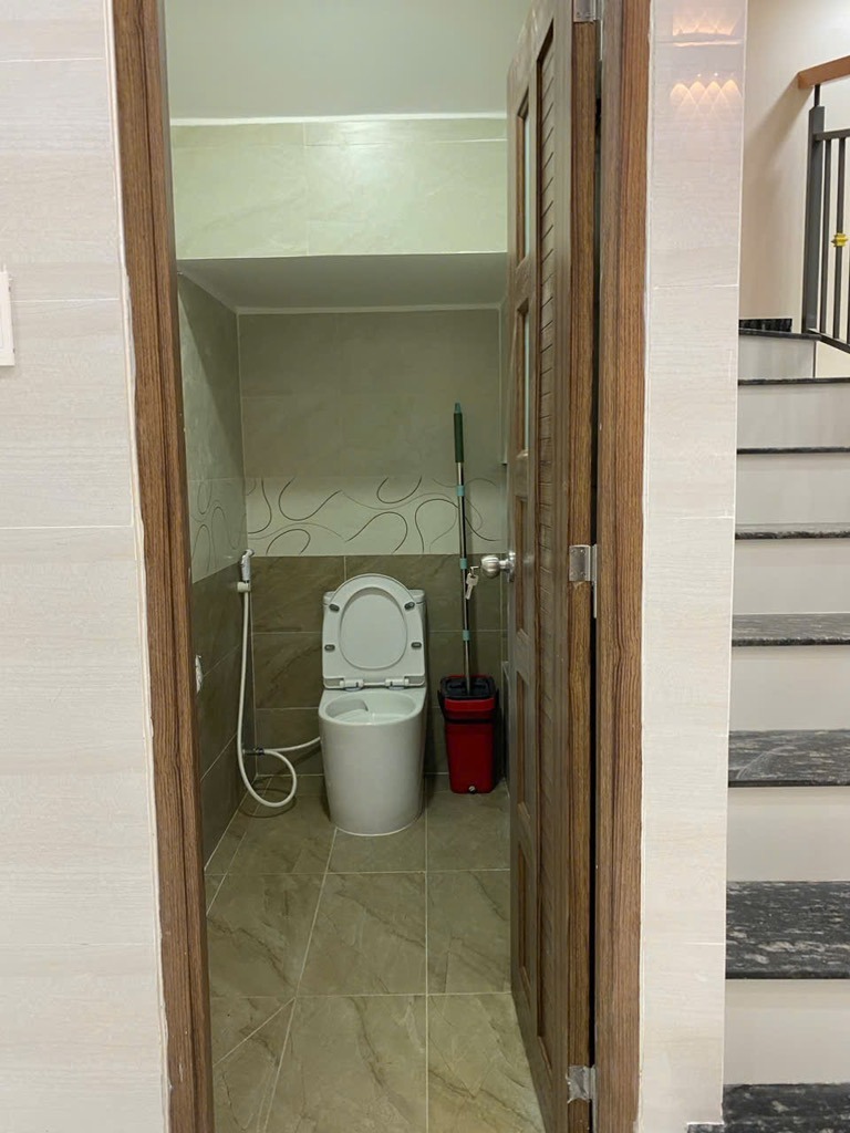 Bán nhà Gò Xoài 3 tầng, hẻm xe hơi 7m - Giá 4.8 tỷ