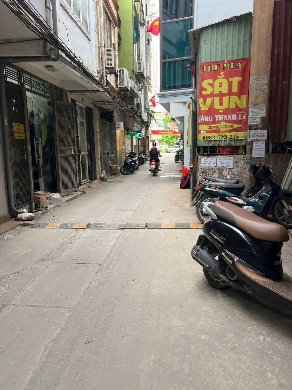 Nhà Phố Hiện Đại 4 Tầng, 48m², Vị Trí Đắc Địa Thanh Xuân - Giá 9.5 tỷ