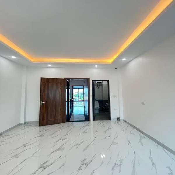 Bán nhà Vân Trì, Bắc Từ Liêm: 50m2, 6 tầng, thang máy, chỉ 11 tỷ+