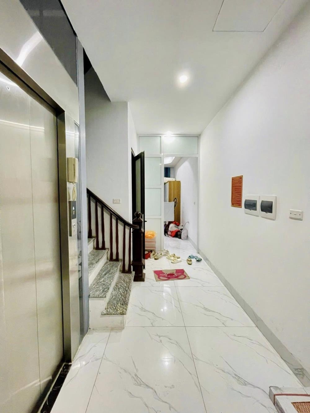 Bán Nhà 90m2, 6 Tầng, Mặt Tiền 5m, Hồ Tùng Mậu, Nam Từ Liêm - Vị Trí Vip, Ô Tô Đỗ Cửa