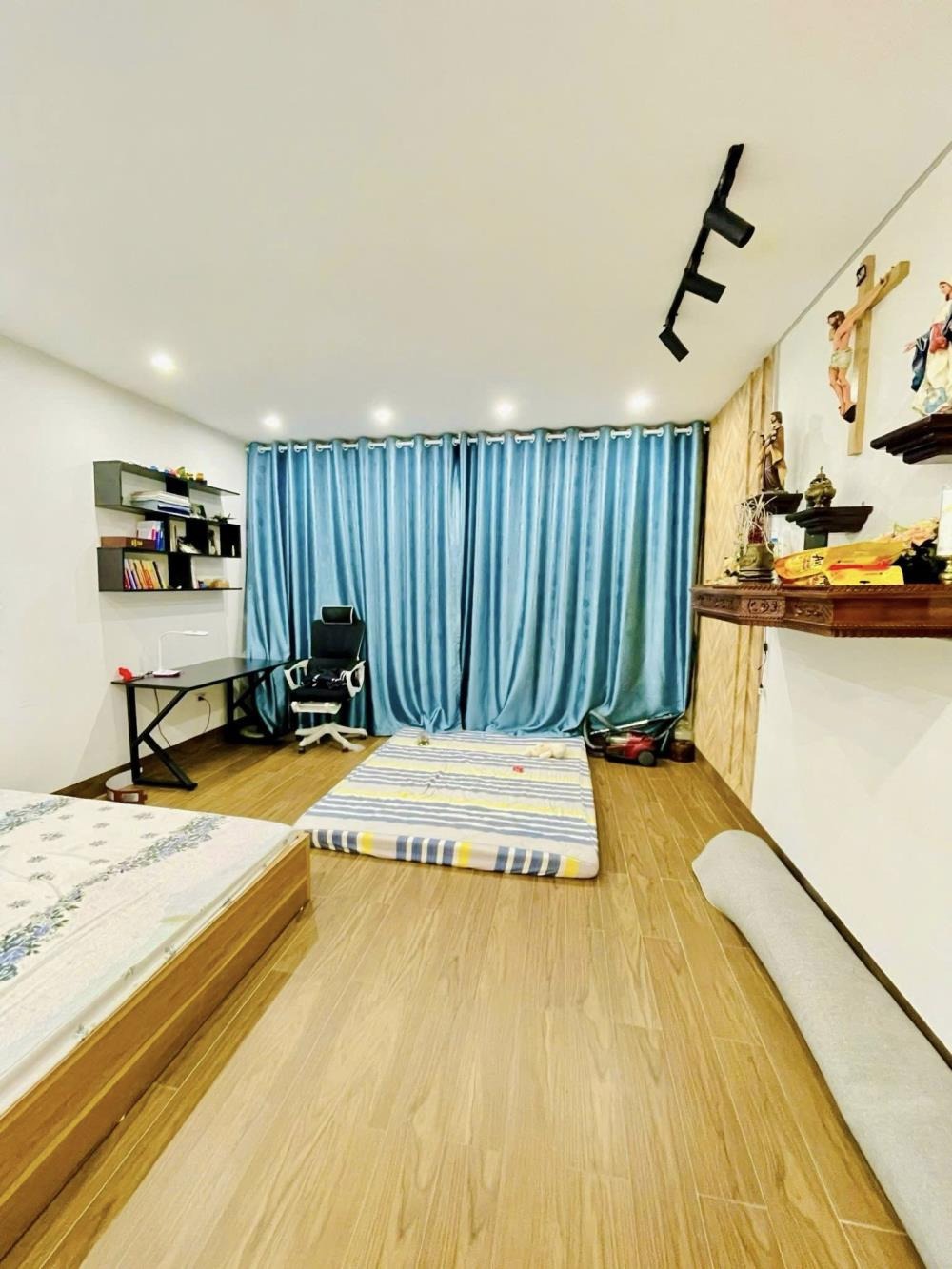 Bán Nhà 90m2, 6 Tầng, Mặt Tiền 5m, Hồ Tùng Mậu, Nam Từ Liêm - Vị Trí Vip, Ô Tô Đỗ Cửa