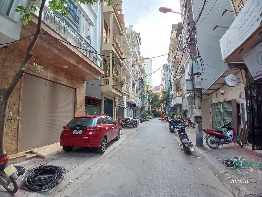 Bán nhà 65m2 - 6 tầng - 5m mặt tiền, Mạc Thái Tổ, Cầu Giấy - Kinh doanh sầm uất