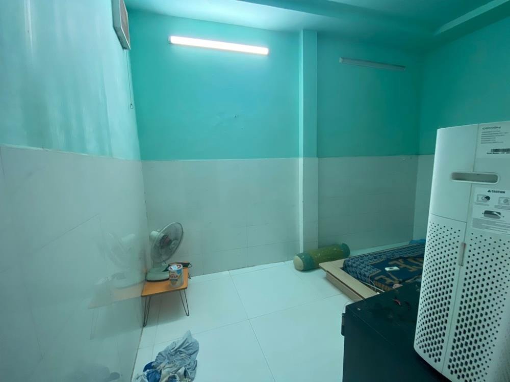 Bán Gấp Nhà Mặt Tiền Lê Thị Riêng - 9.6 Tỷ - Ngang 10.4m - Vị Trí Đẹp