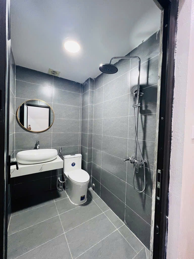 Bán Gấp Nhà 37m² Giá 8.65 Tỷ - Tô Hiệu, Hà Đông - Hai Mặt Thoáng