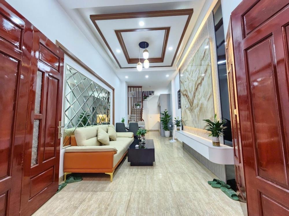 Nhà phố Hoàng Mai - 36m2 - 4 Tầng - Giá Tốt - Vị Trí Đẹp