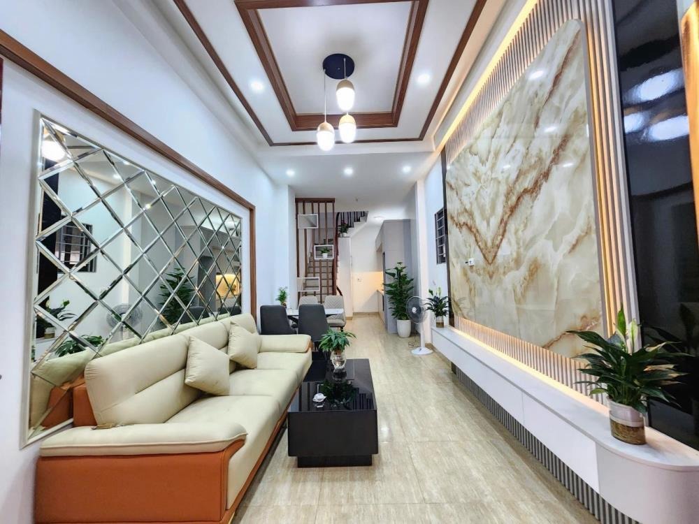Nhà phố Hoàng Mai - 36m2 - 4 Tầng - Giá Tốt - Vị Trí Đẹp