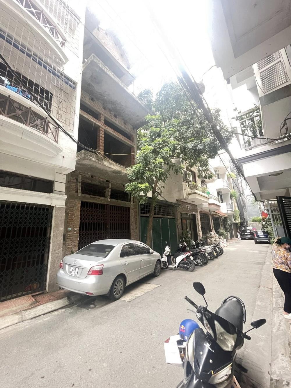 Phân Lô Xuân La Tây Hồ 60m², Mặt Tiền 4.3m - Giá 18.5 Tỷ - Kinh Doanh
