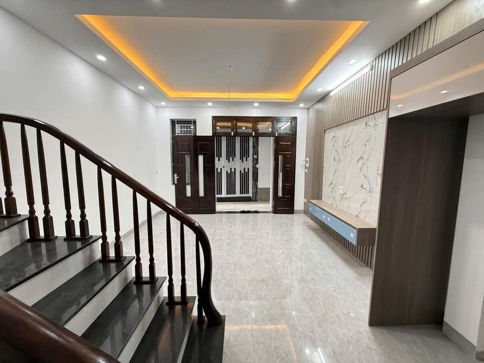 🏡 Bán nhà Tân Xuân - Đông Ngạc, BTL 55m² × 5 tầng, Có Thang Máy, Ô Tô Đỗ Cạnh