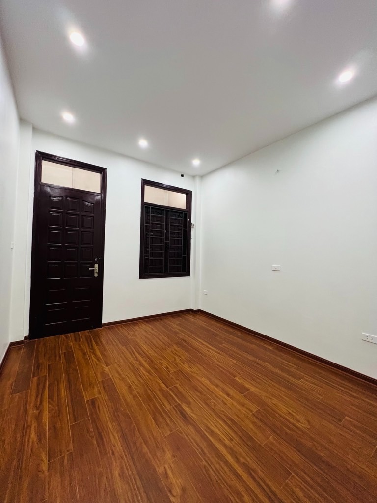 Bán nhà Tô Hiệu, Hà Đông - 37m2, 8.x tỷ, 2 mặt tiền, pháp lý chuẩn