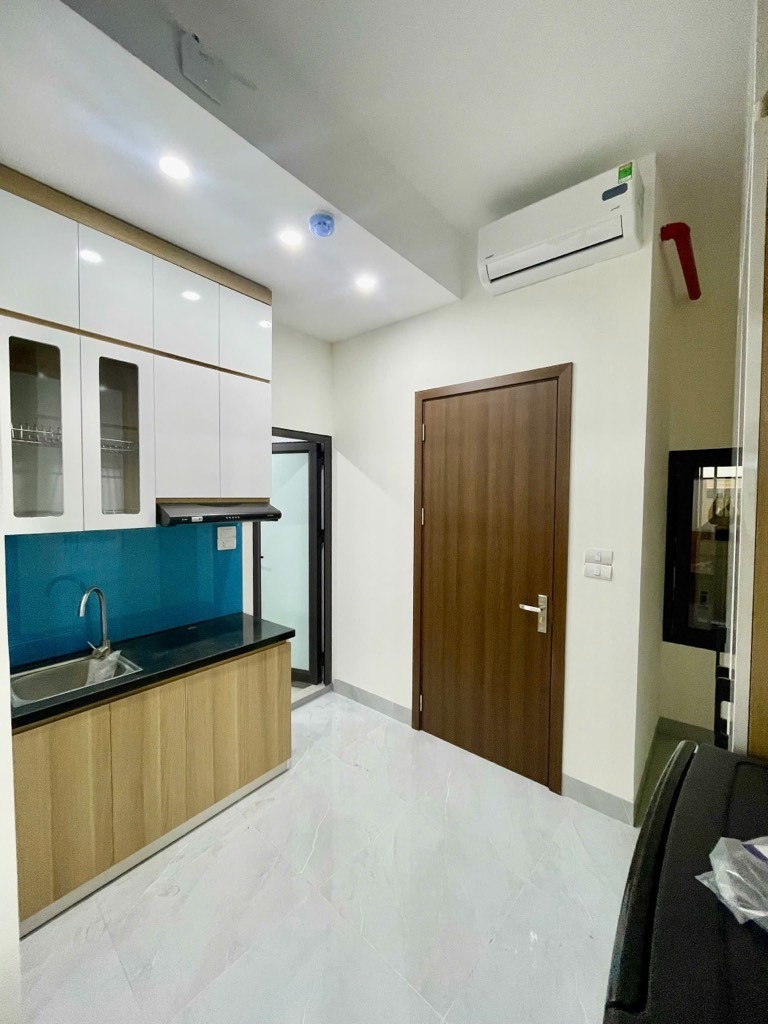 Bán Khách Sạn Mini 17 Phòng Full Nội Thất, Ba Đình - KD 100tr/tháng