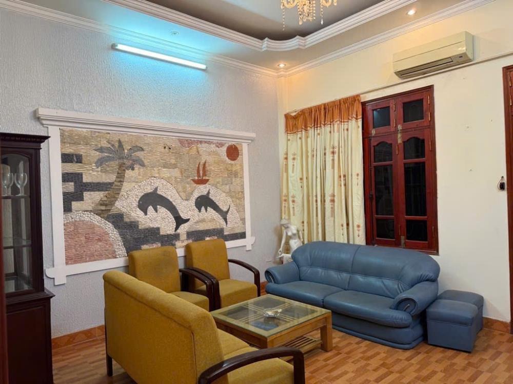 Chính chủ bán nhà phố Đống Đa 50m2, 15.3 tỷ, ô tô vào nhà