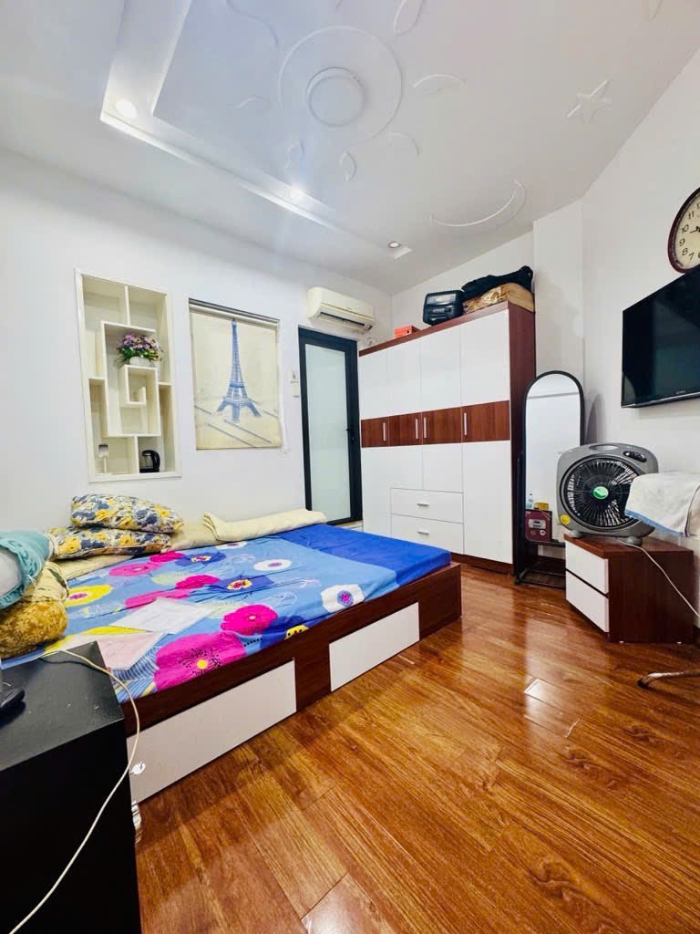 Bán căn hộ góc 66m2, 2PN, full nội thất, Tòa nhà cao cấp Lê Văn Lương