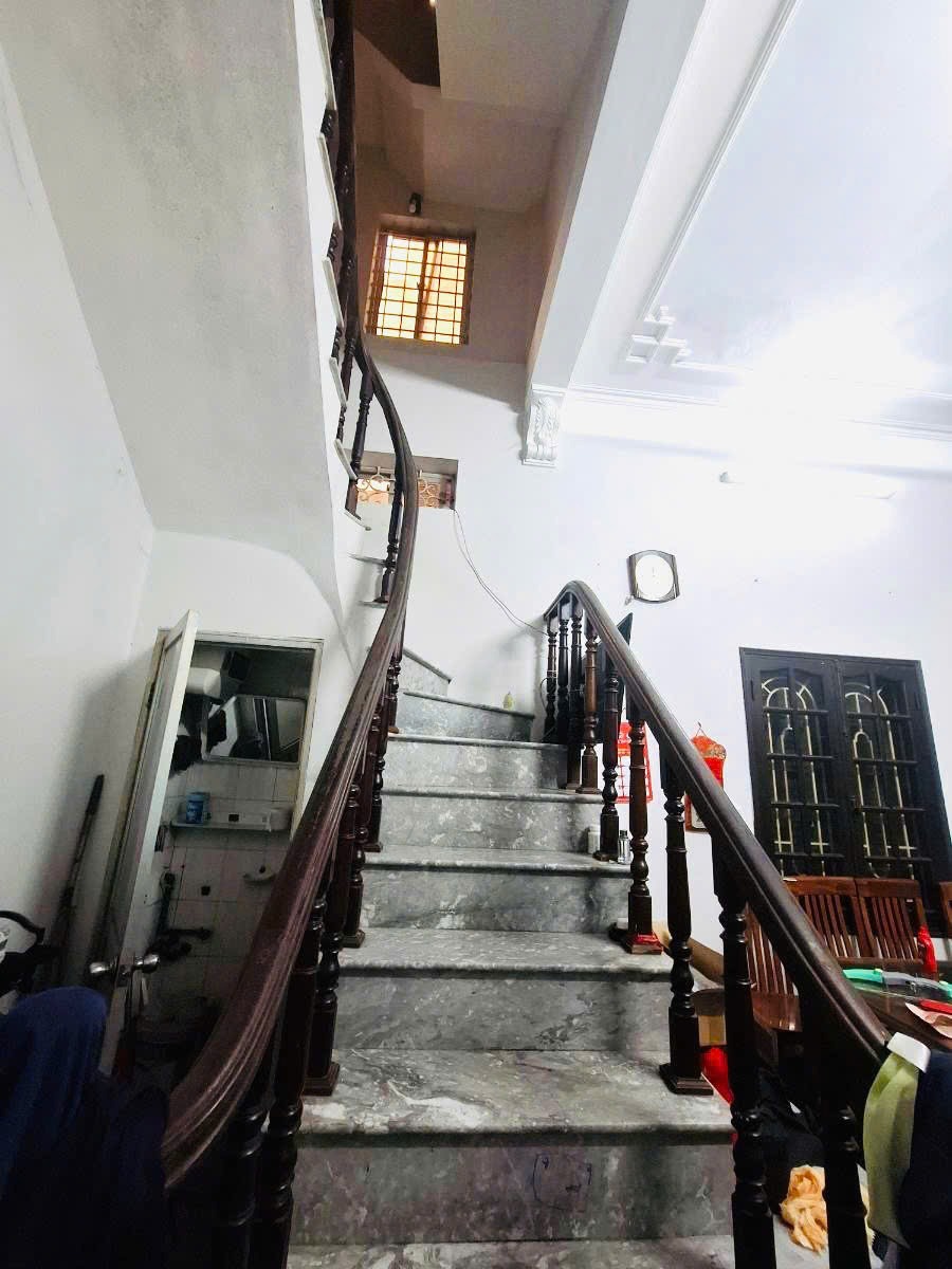 Nhà Phố Nguyễn Chí Thanh - Đống Đa - 55m2 - 6 Tầng - Mặt Tiền 4.2m - Giá 1x Tỷ