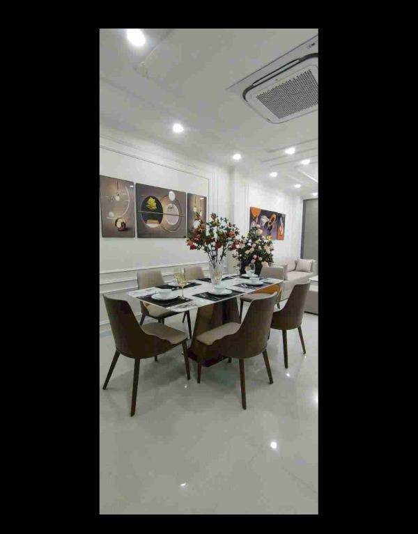 Bán Gấp Toà Nhà Phố Văn Phú 7 Tầng, Thang Máy, Điều Hòa Trần, Nội Thất