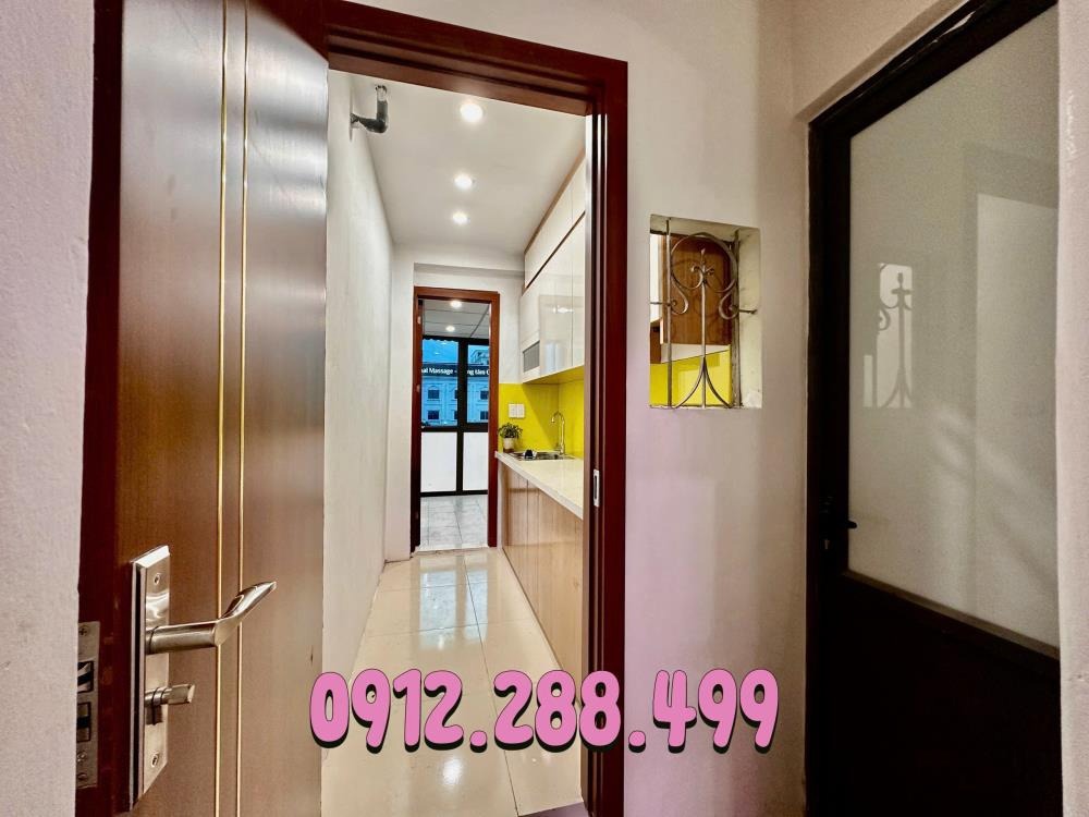 Căn Hộ 2PN Hoàn Kiếm 45m² - View Thoáng, Vị Trí Đắc Địa, Giá 2.68 Tỷ