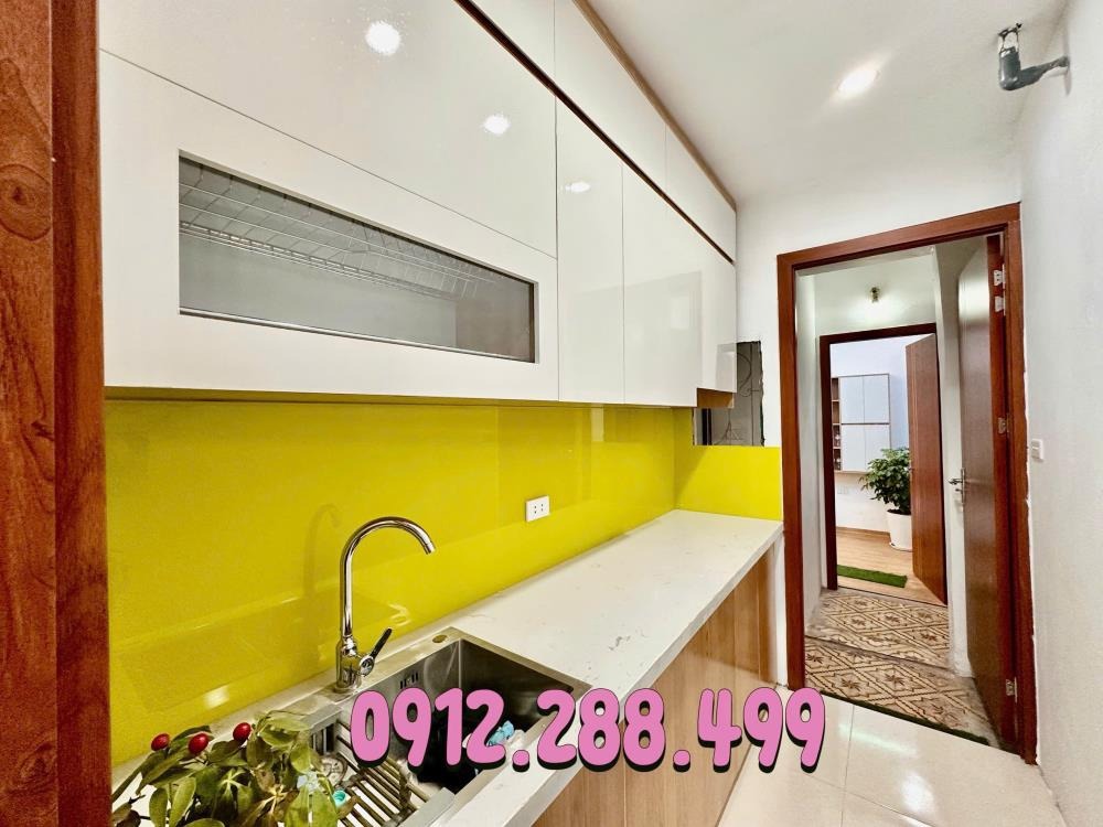 Căn Hộ 2PN Hoàn Kiếm 45m² - View Thoáng, Vị Trí Đắc Địa, Giá 2.68 Tỷ