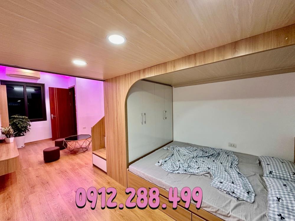 Căn Hộ 2PN Hoàn Kiếm 45m² - View Thoáng, Vị Trí Đắc Địa, Giá 2.68 Tỷ