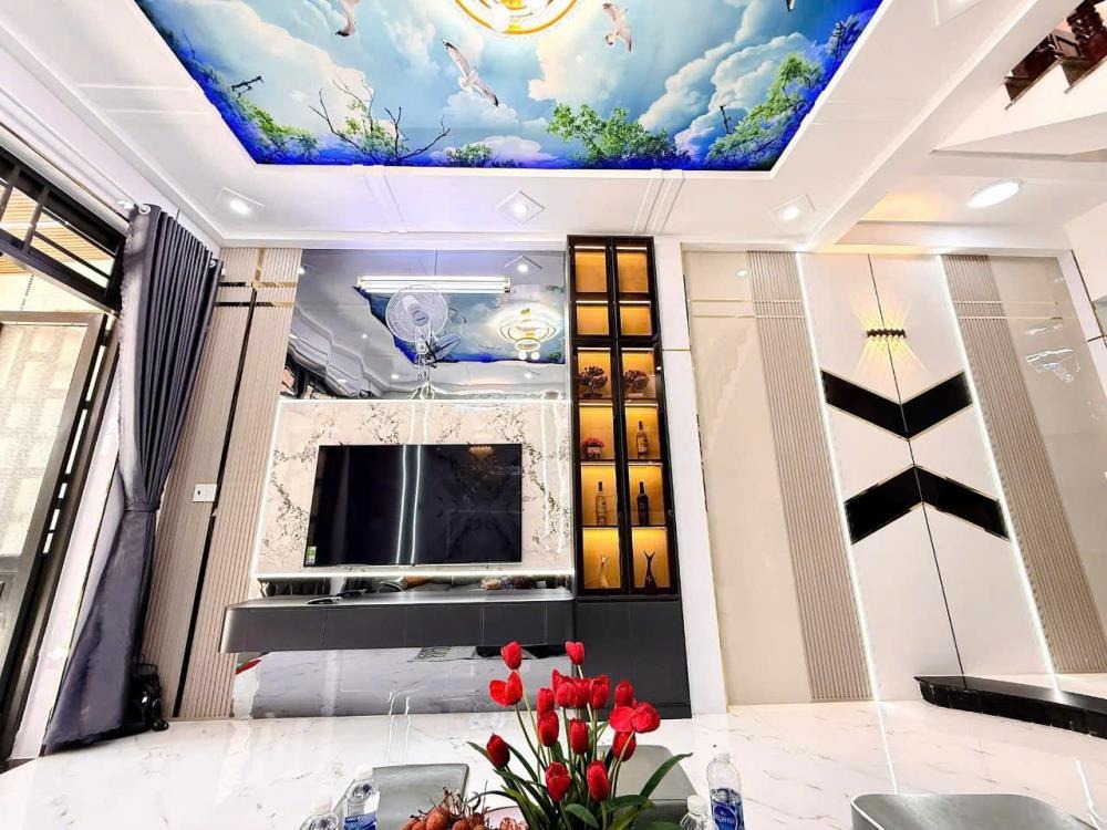 Nhà 1 Trệt 2 Lầu Full Nội Thất Cao Cấp Nguyễn Ảnh Thủ - Vị Trí Đắc Địa