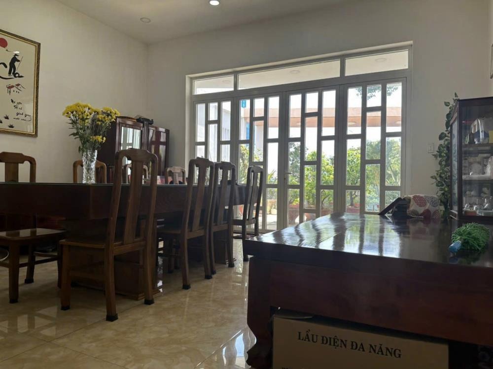 Bán Nhà Mặt Tiền Kinh Doanh Đường 3/2, Quận 11 - 6m Ngang, Vị Trí Đắc Địa