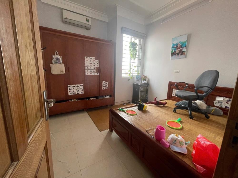 Nhà 3 Tầng Mặt Tiền View Sông Đẹp - Vị Trí Đắc Địa Đông Ngạc