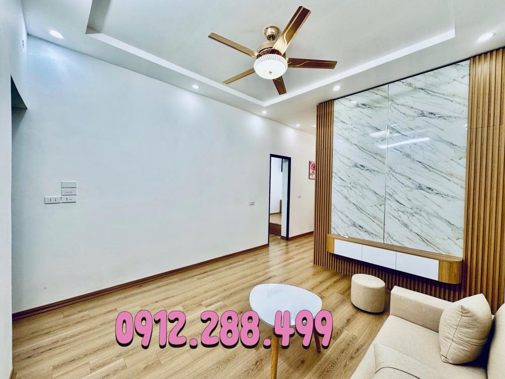 Căn hộ 2PN Tầng 1 - Vọng Hà, Hoàn Kiếm - 56m² - 3.39 tỷ
