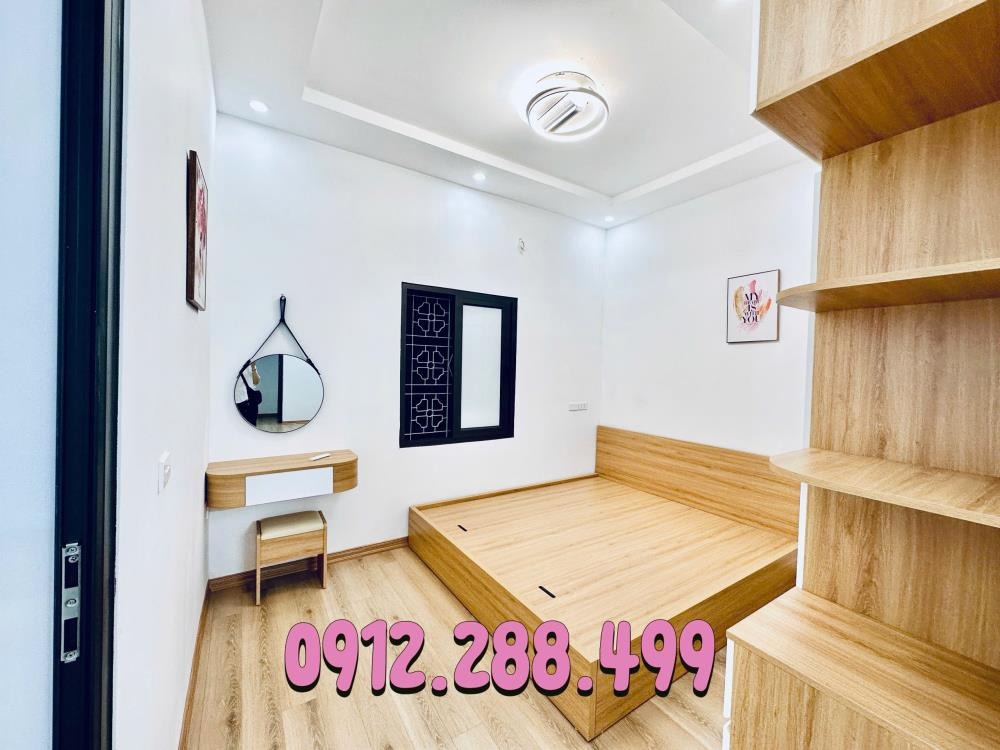 Căn hộ 2PN Tầng 1 - Vọng Hà, Hoàn Kiếm - 56m² - 3.39 tỷ