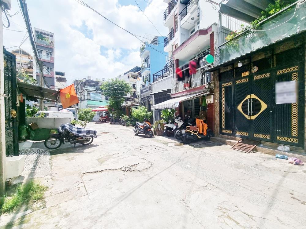 🔑 Bán nhà 5 tầng, hẻm xe tải, Ba Tháng Hai, Quận 10 - Xe hơi trong nhà